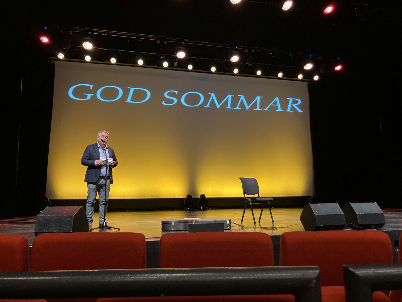 Rektor ynskjer god sommar.